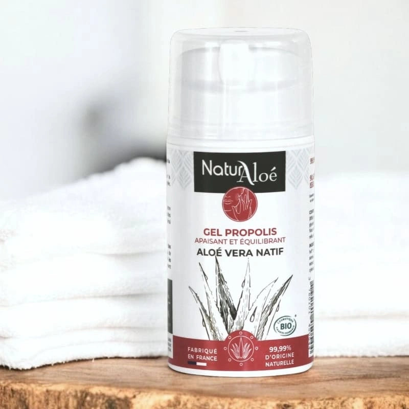 Gel Propolis Purifiant - flacon vue de face ambiance salle de bain – NaturAloé